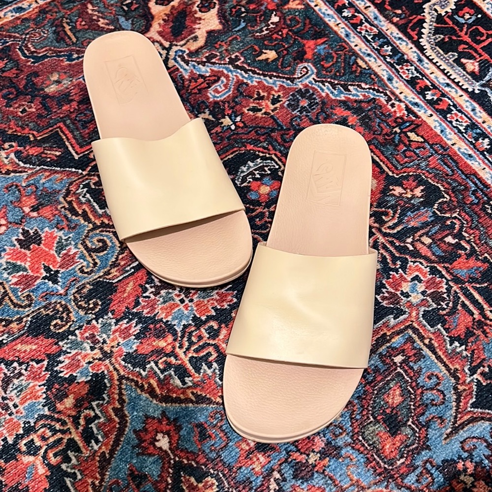VANS slides